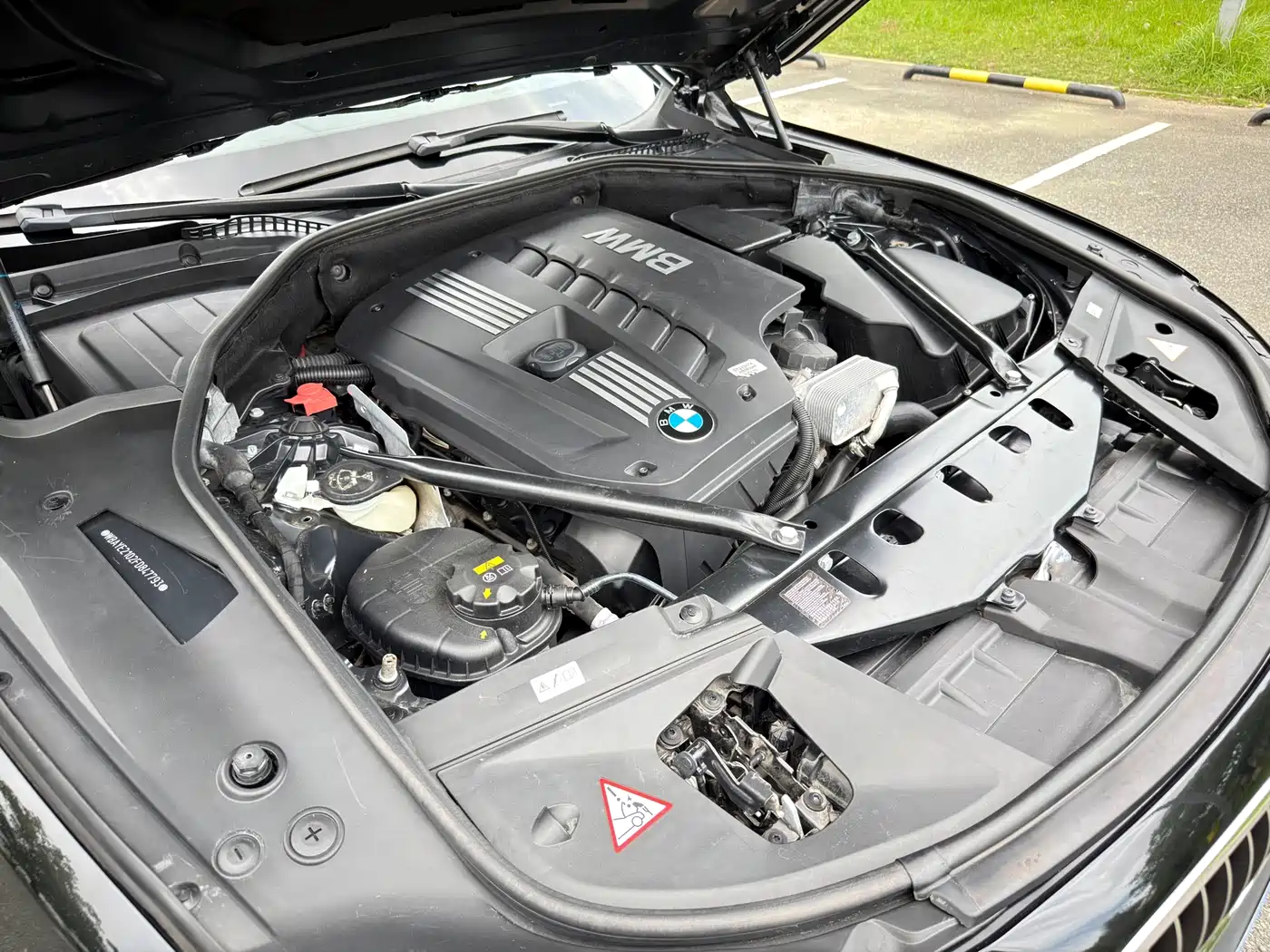 BMW 7 Series 2014 730Li Premium фото 16