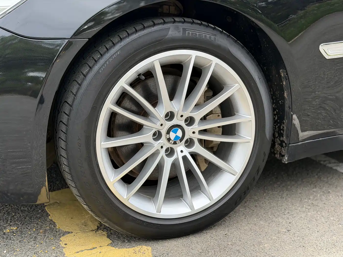 BMW 7 Series 2014 730Li Premium фото 19