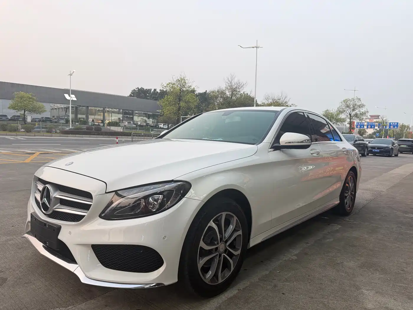 Mercedes-Benz C-Class 2016 C 180 L Sport