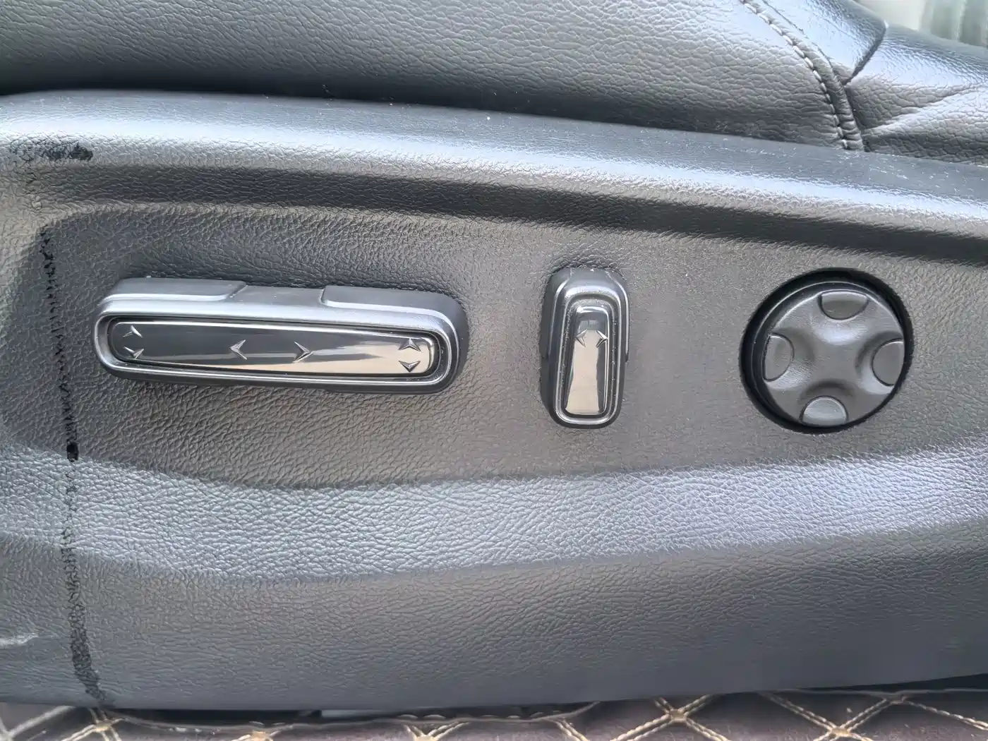 Honda Breeze 2020 2020 240TURBO CVT 2WD Premium
