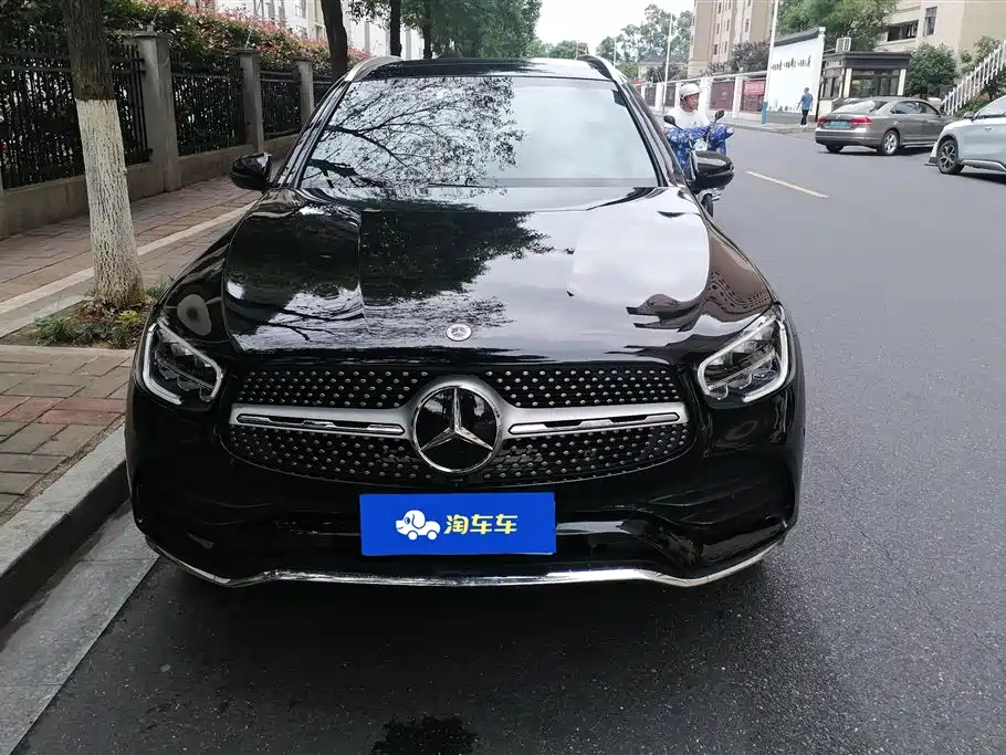 Mercedes-Benz GLC 2022 Facelift GLC 300 L 4MATIC Dynamic Collector's Edition фото 2