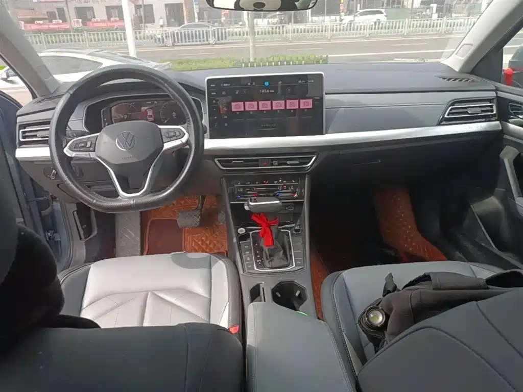 Volkswagen Lavida 2023 Model 280TSI DSG Eternal Edition фото 10