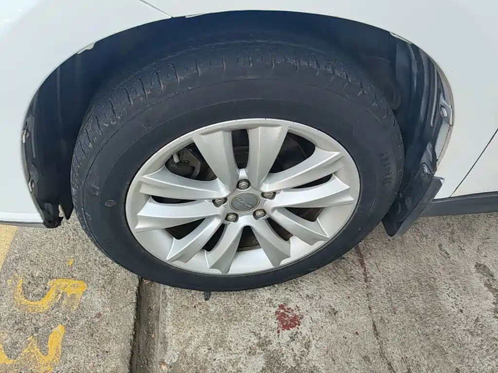 Фото 23 - Haval H2