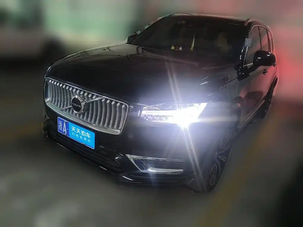 Volvo XC90 2023 B5 Smart Luxury Edition 7-Seater