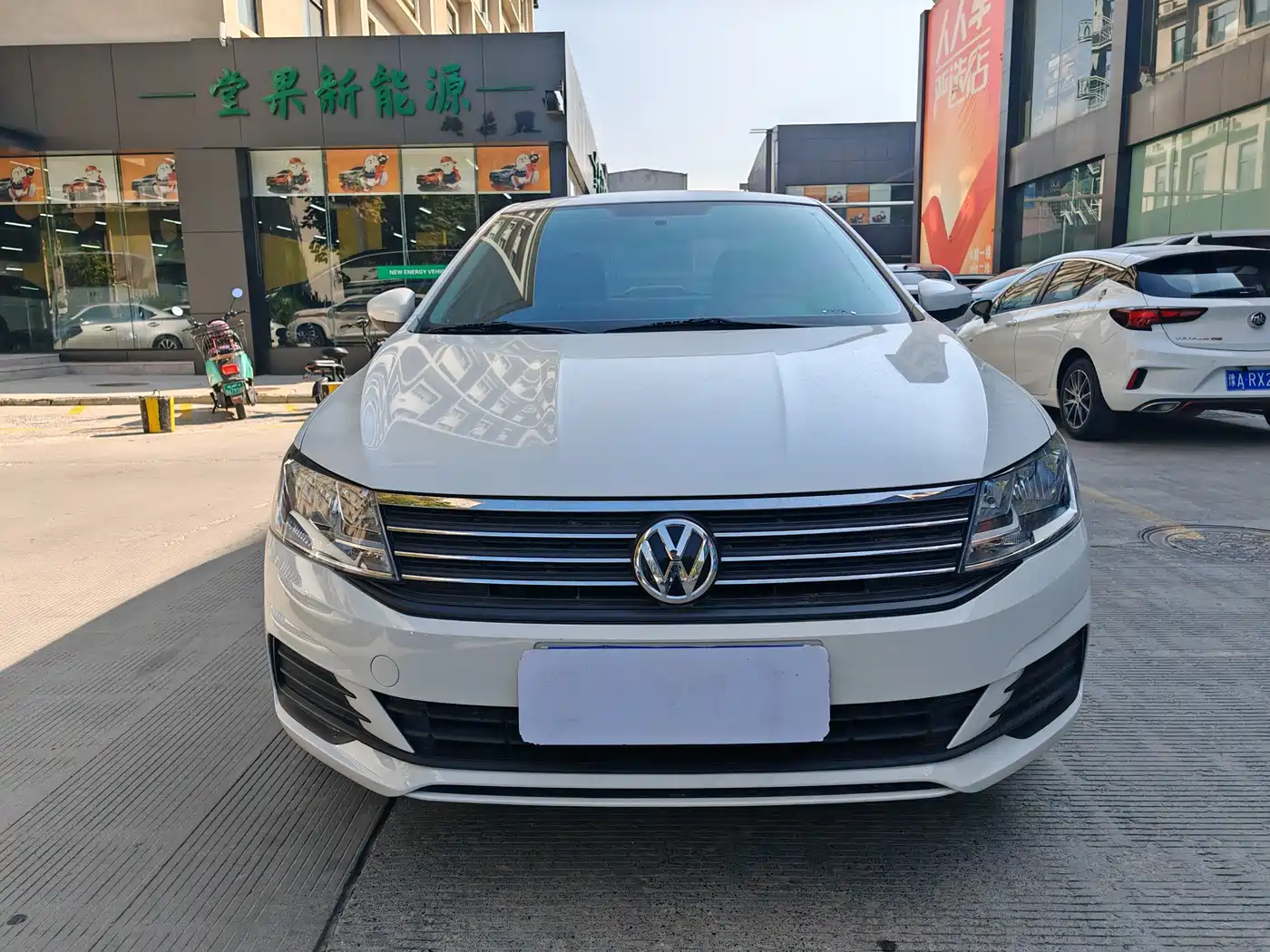 Volkswagen Lavida 2019 Lavida Start 1.5L Auto Trend (China VI) фото 2