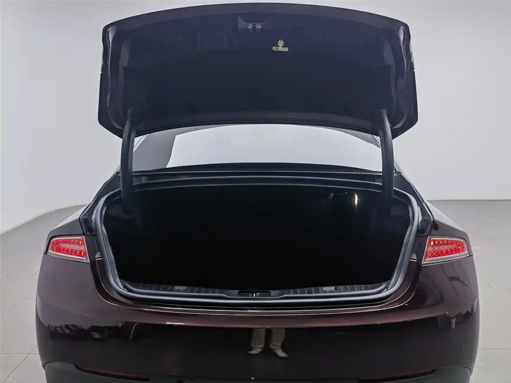 Lincoln MKZ 2018 2.0T Premium Edition фото 16