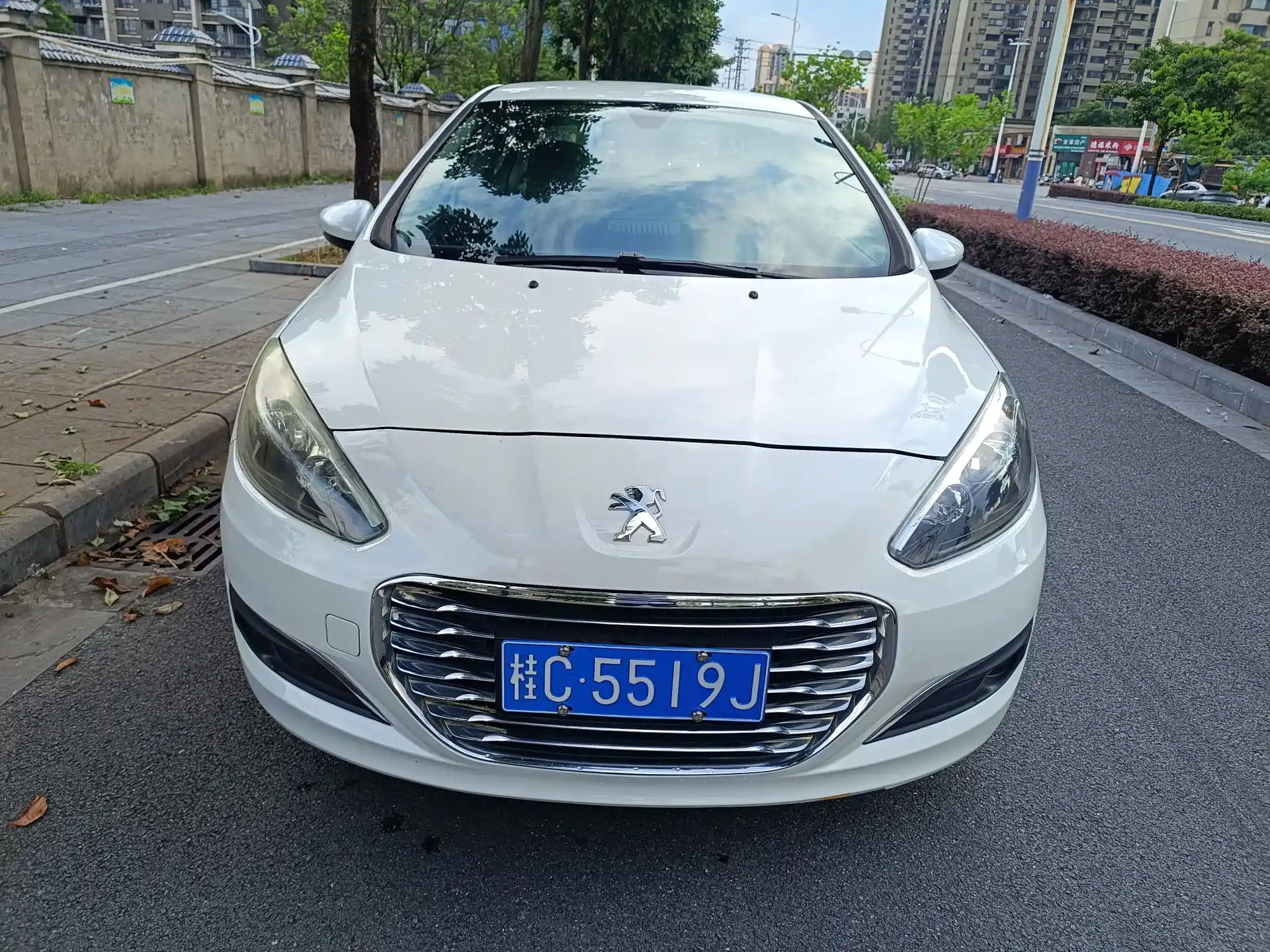 Photo 2 - Peugeot 308