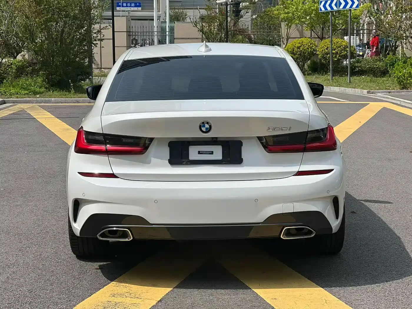 BMW 3 Series 2020 325i M Sport Package фото 4