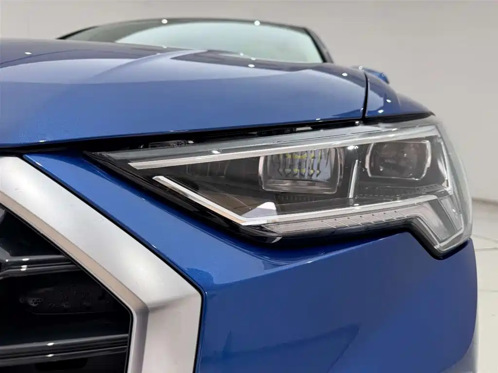 Audi Q3 2019 35 TFSI Progressive Sport фото 2