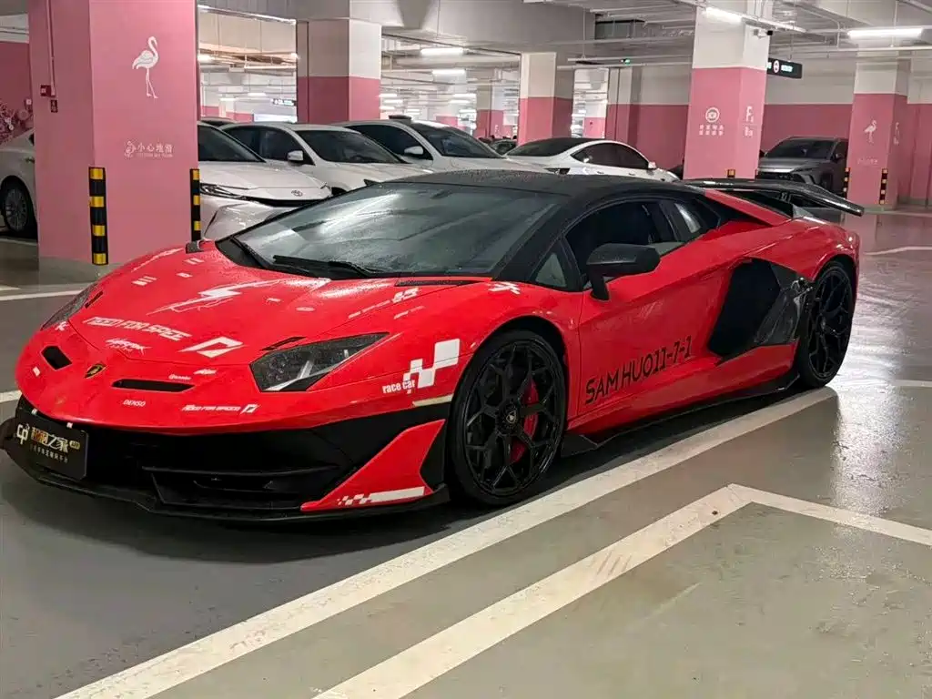Lamborghini Aventador 2013 2011 LP 700-4