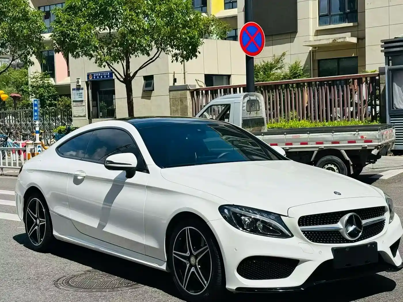 Mercedes-Benz C-Class (Import) 2016 C 200 Coupe фото 3