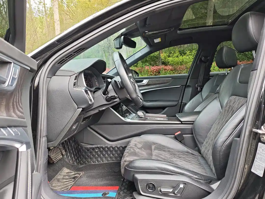 Audi A6L 2023 55 TFSI quattro Premium Dynamic фото 6