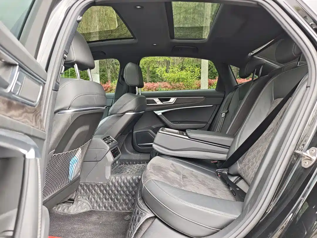 Audi A6L 2023 55 TFSI quattro Premium Dynamic фото 8