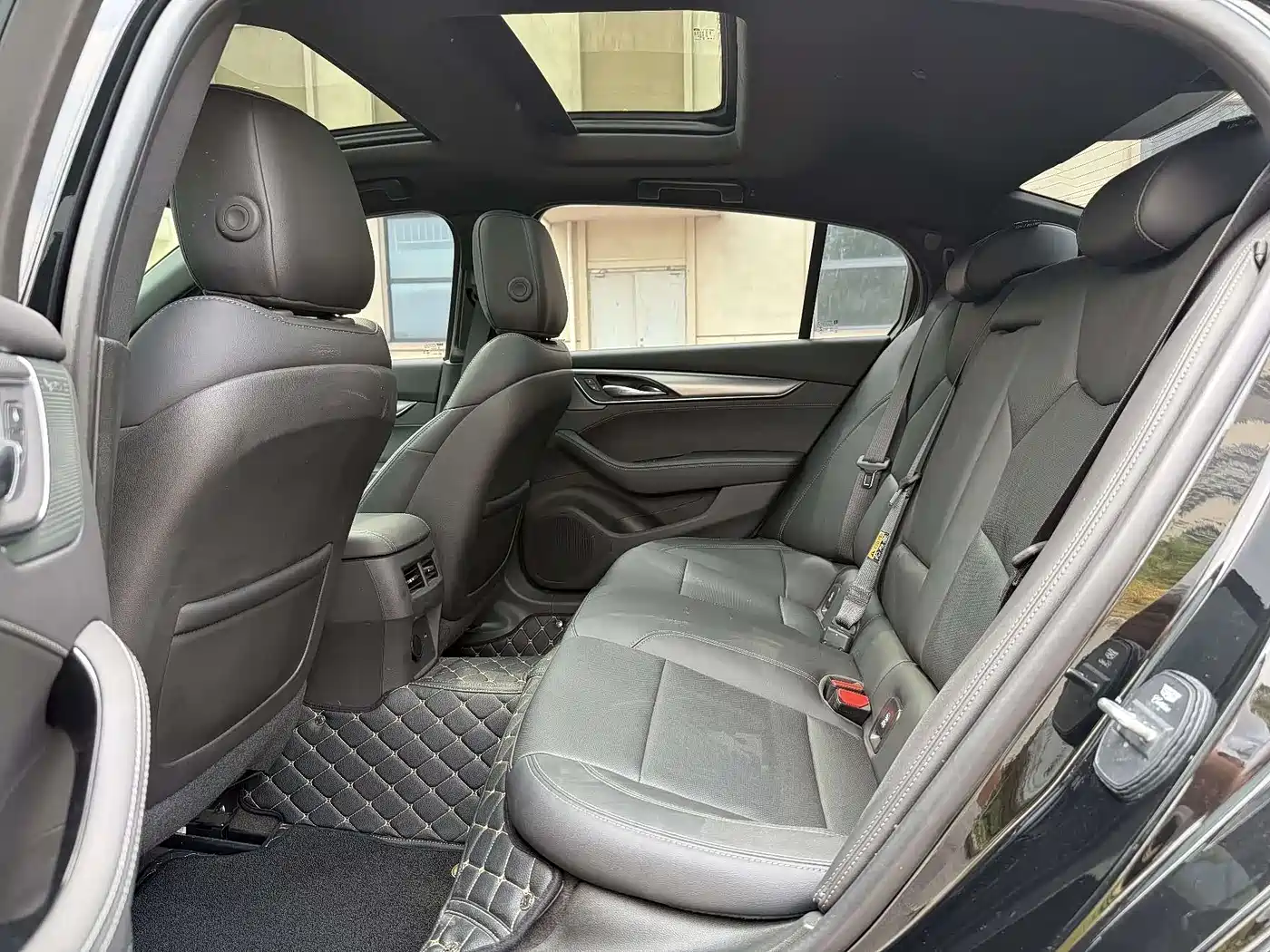 Cadillac CT5 2025 Model 28T Urban Sport Edition фото 2