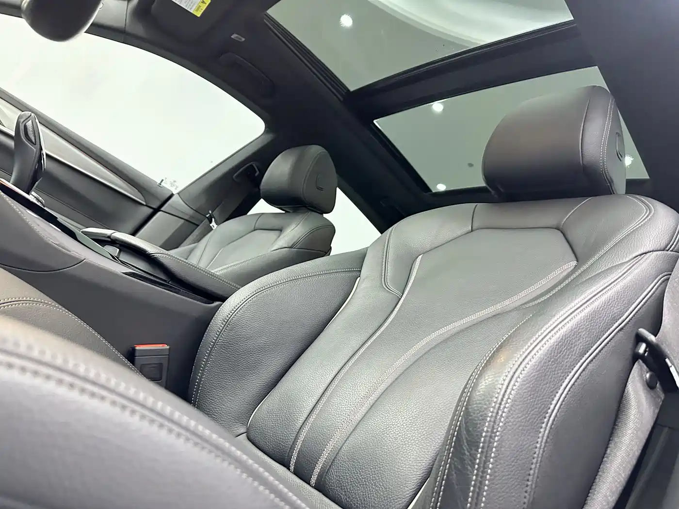 BMW 6 Series GT 2018 630i Luxury Design Package фото 14