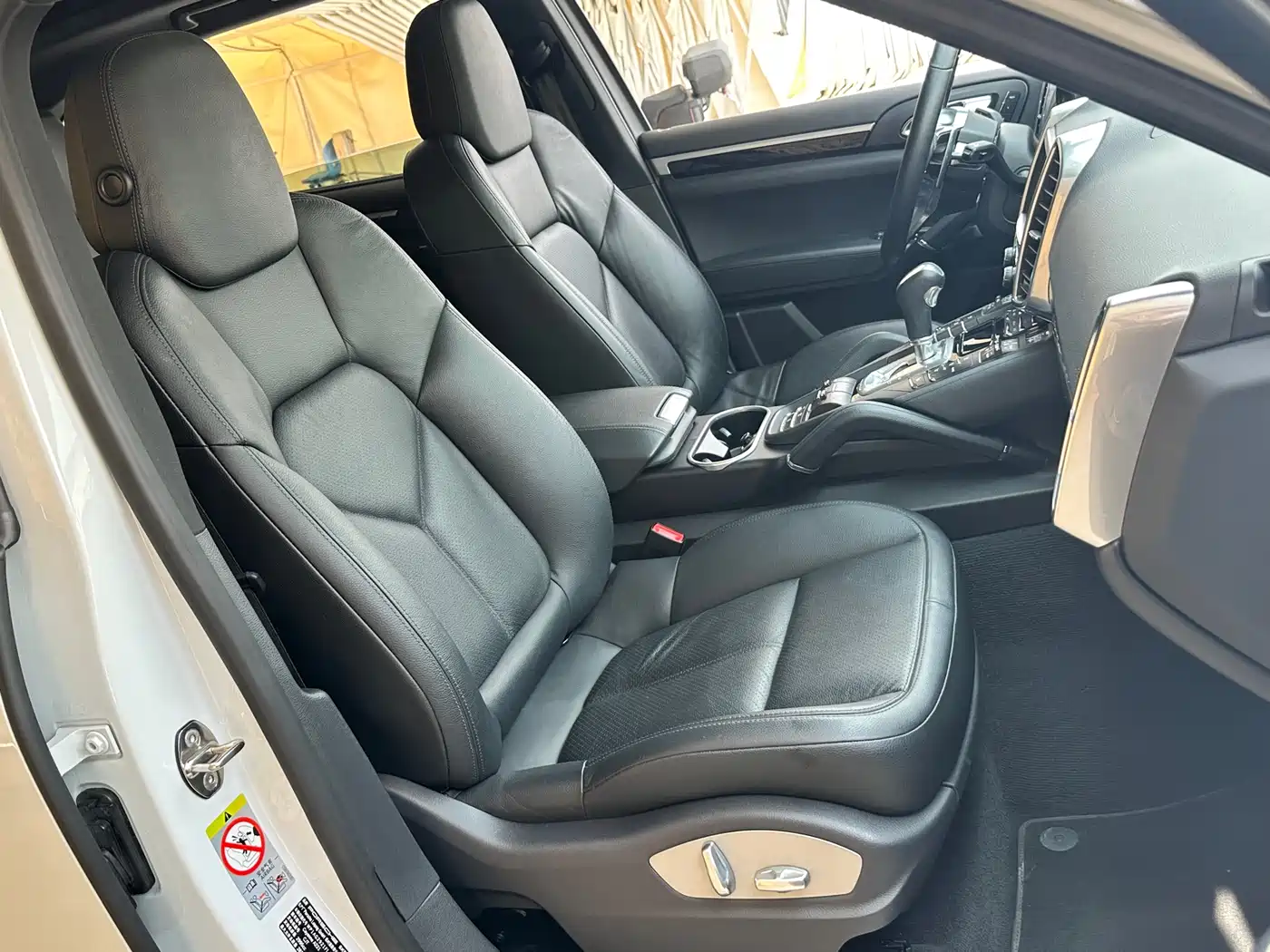 Porsche Cayenne 2015 Cayenne 3.0T фото 16