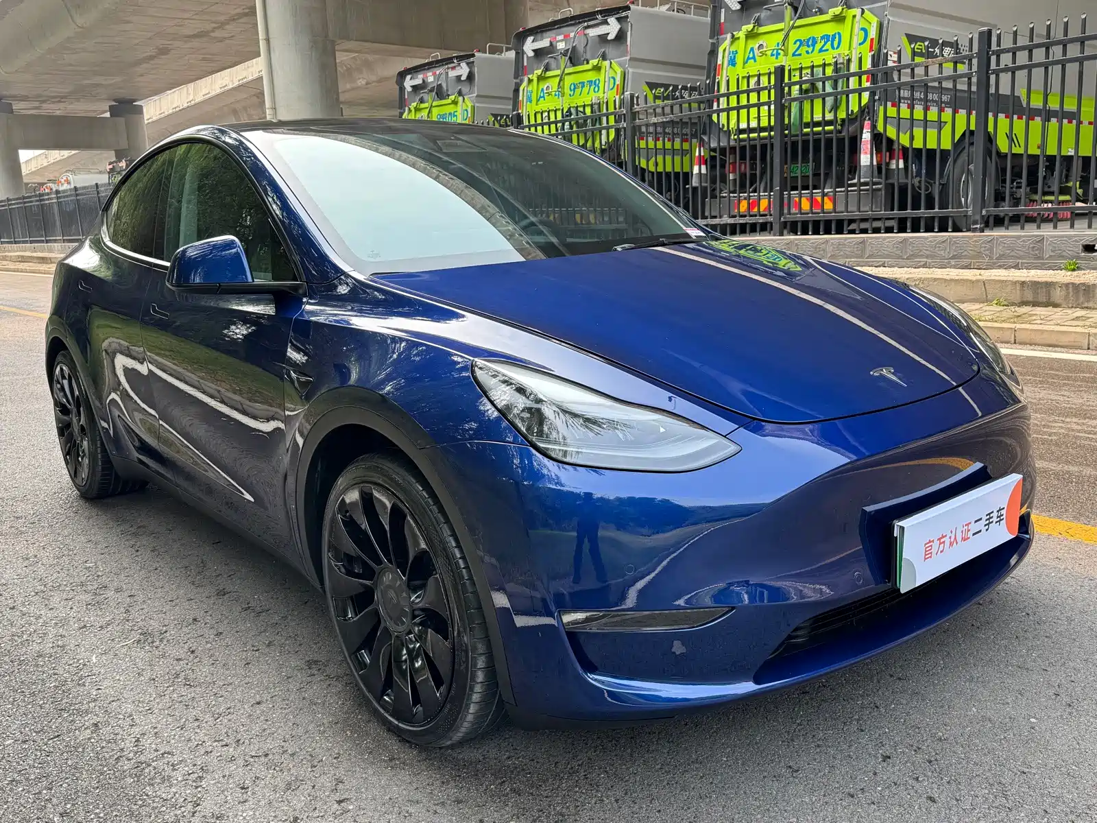 Фото 3 - Tesla Model Y