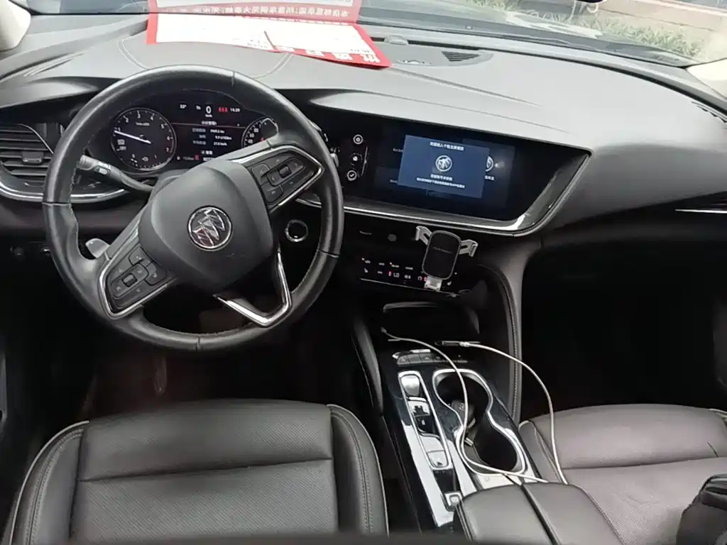 Фото 10 - Buick Envision Plus