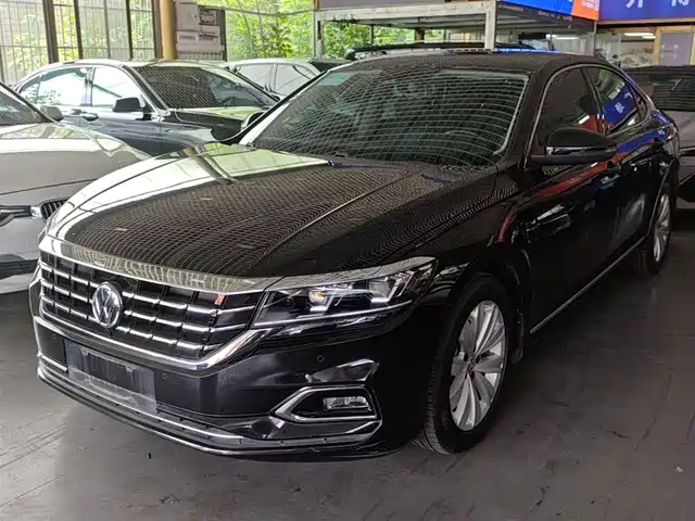 Volkswagen Passat 2019 330TSI Elite (China V)