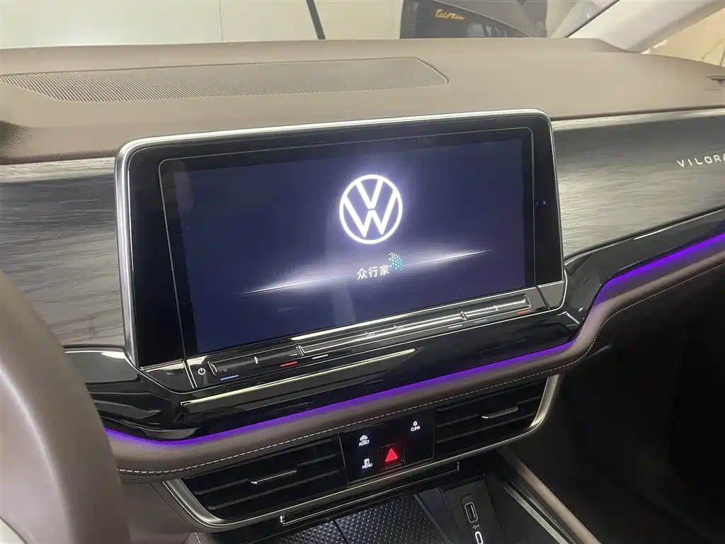 Volkswagen Viloran 2024 380TSI Prestige Edition фото 26