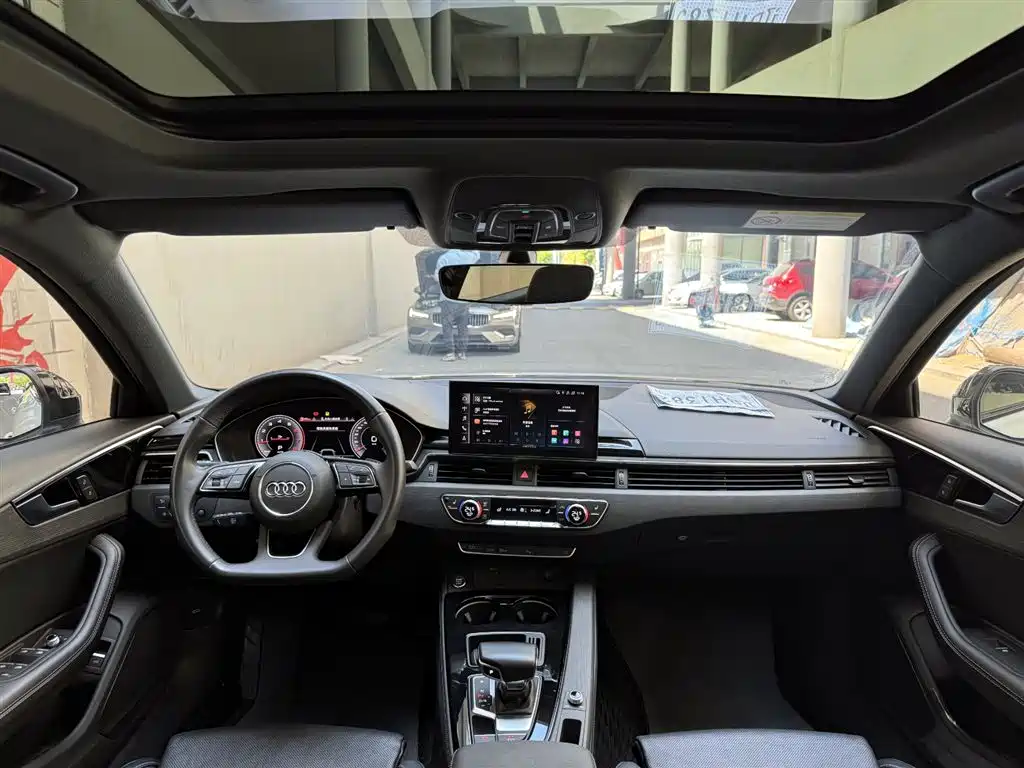 Audi A4L 2023 40 TFSI Luxury Sport фото 11