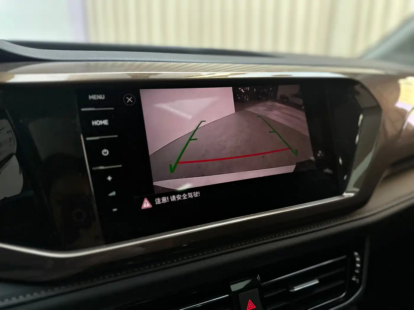 Volkswagen Tharu 2022 280TSI FWD Luxury Edition фото 14