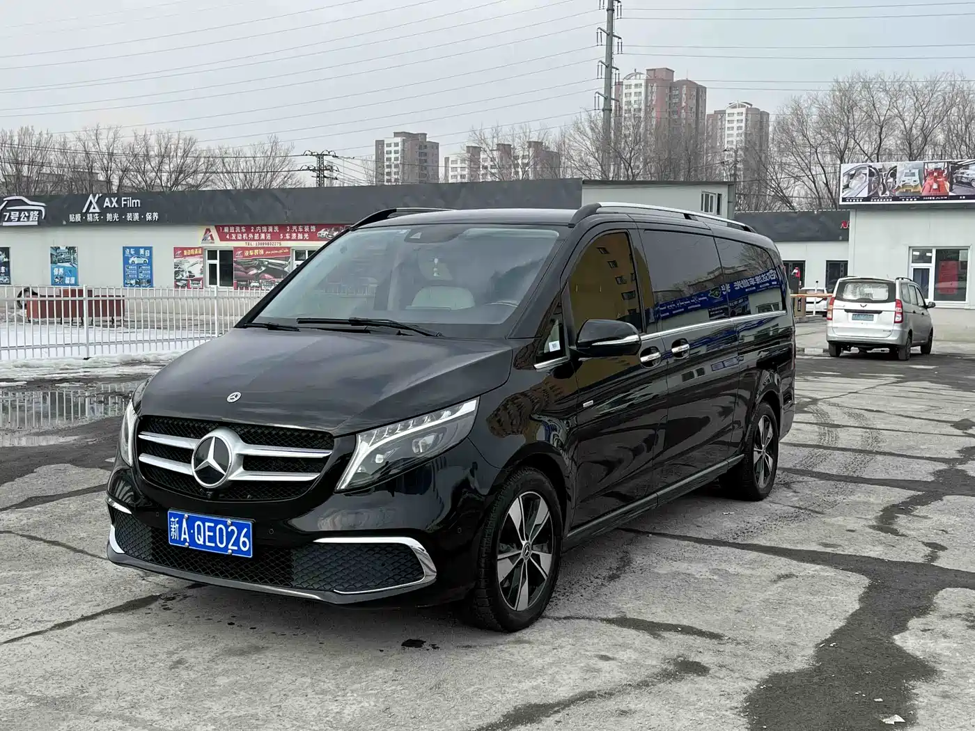 Mercedes-Benz V-Class 2021 V 260 L Long Wheelbase Premium Edition фото 2