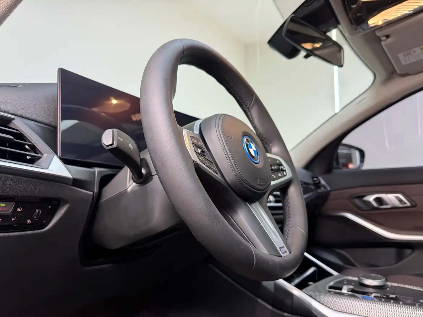 BMW i3 2022 eDrive 35 L фото 17