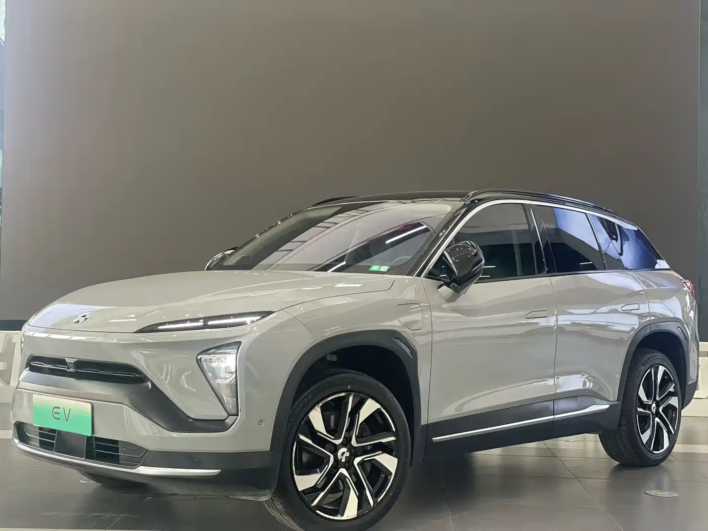 NIO NIO ES6