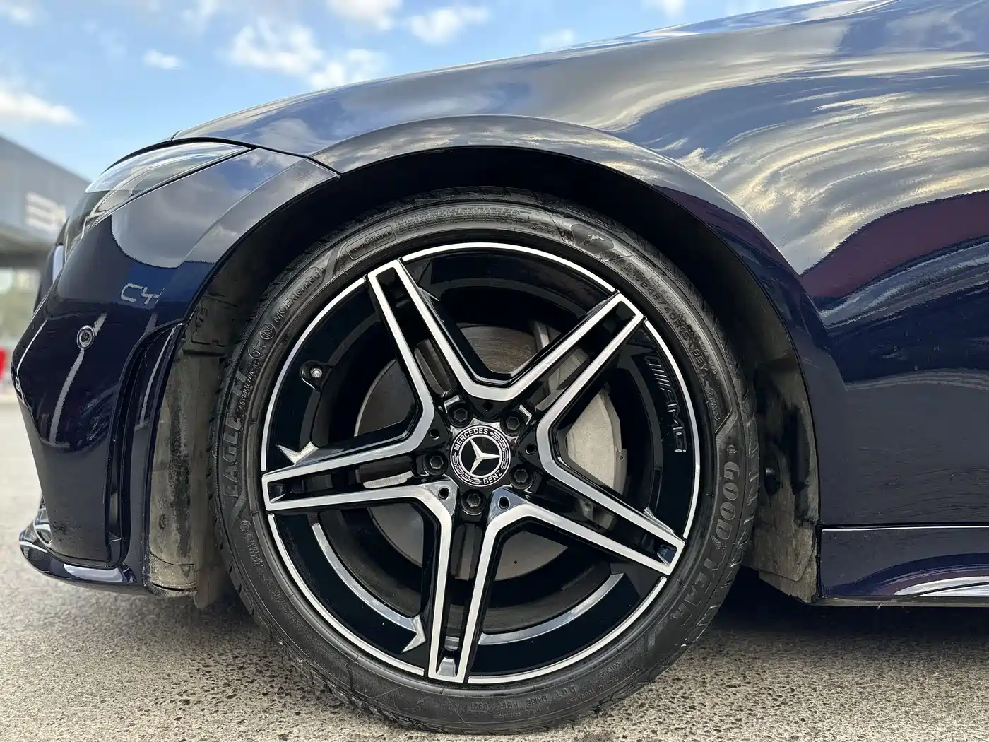 Mercedes-Benz CLS 2018 CLS 300 Dynamic фото 15