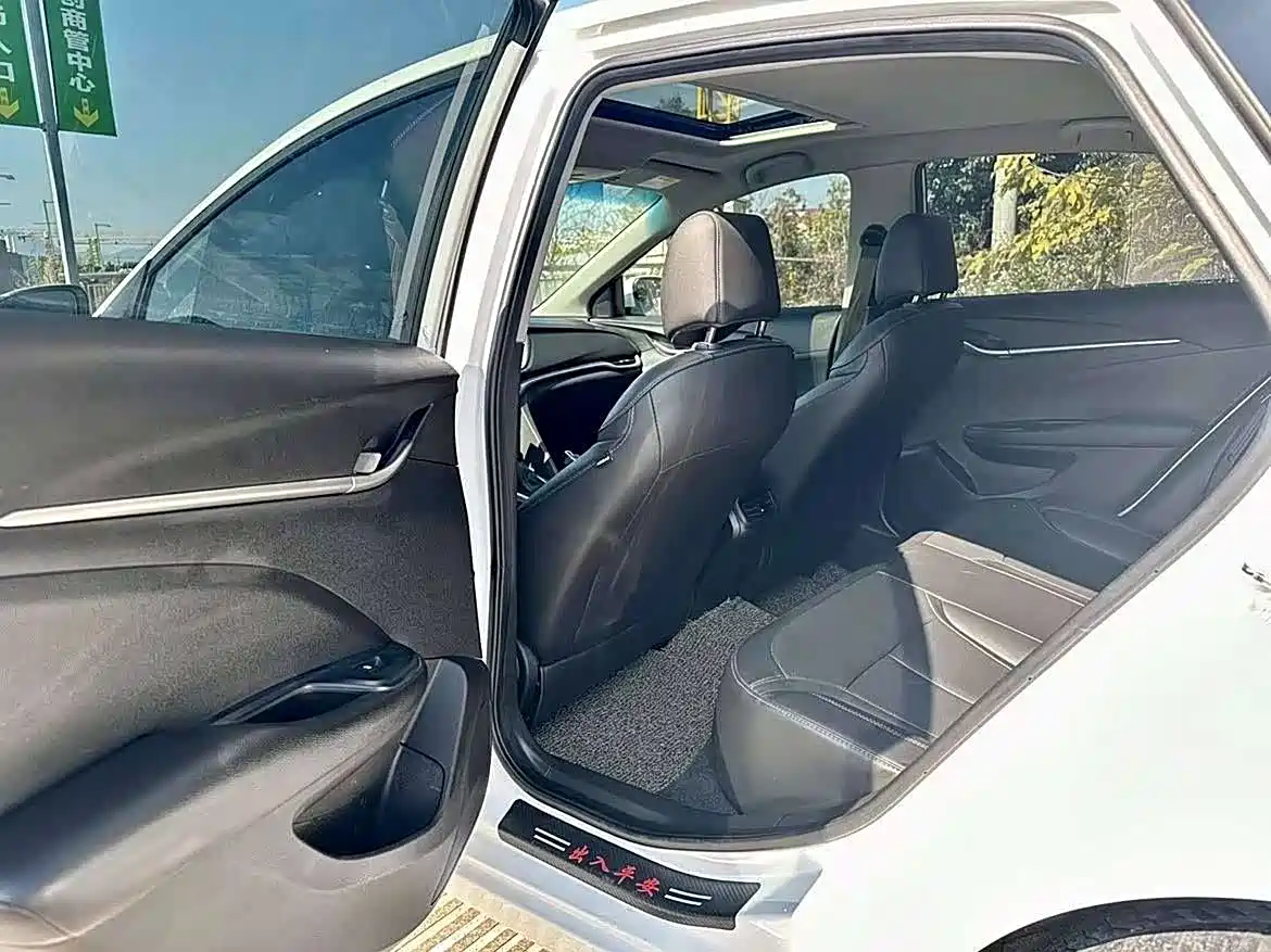 Buick Excelle 2018 18T Automatic Elite фото 8