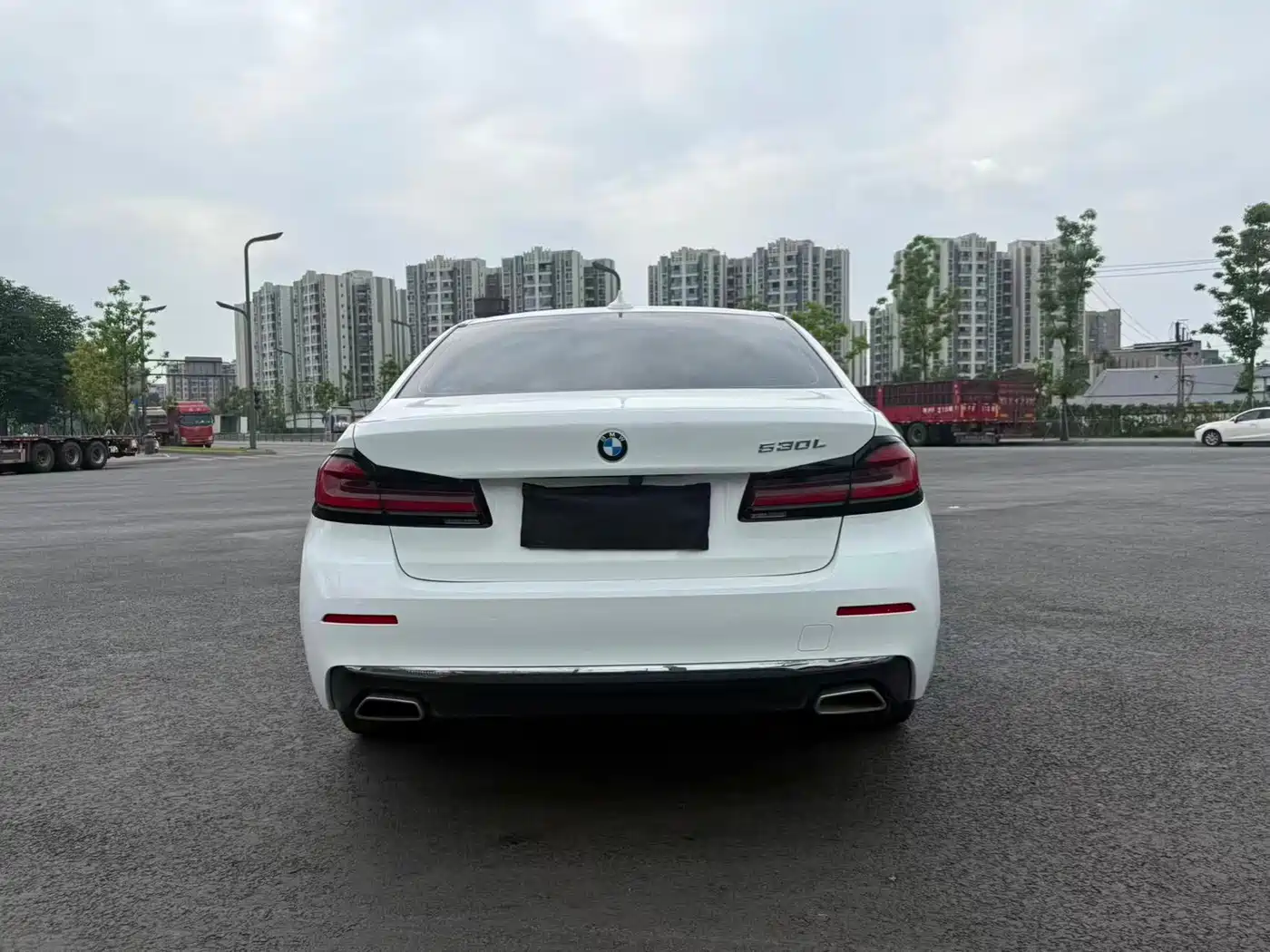 BMW 5 Series 2022 530Li Leading Luxury Package фото 4