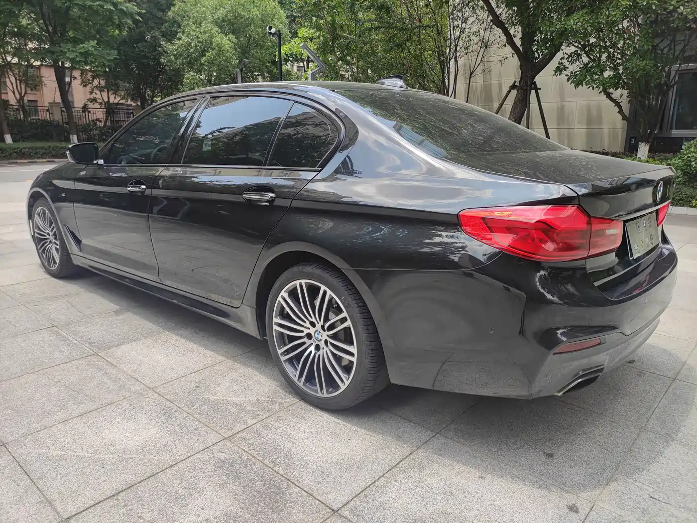 BMW 5 Series 2018 530Li Leading M Sport Package фото 5