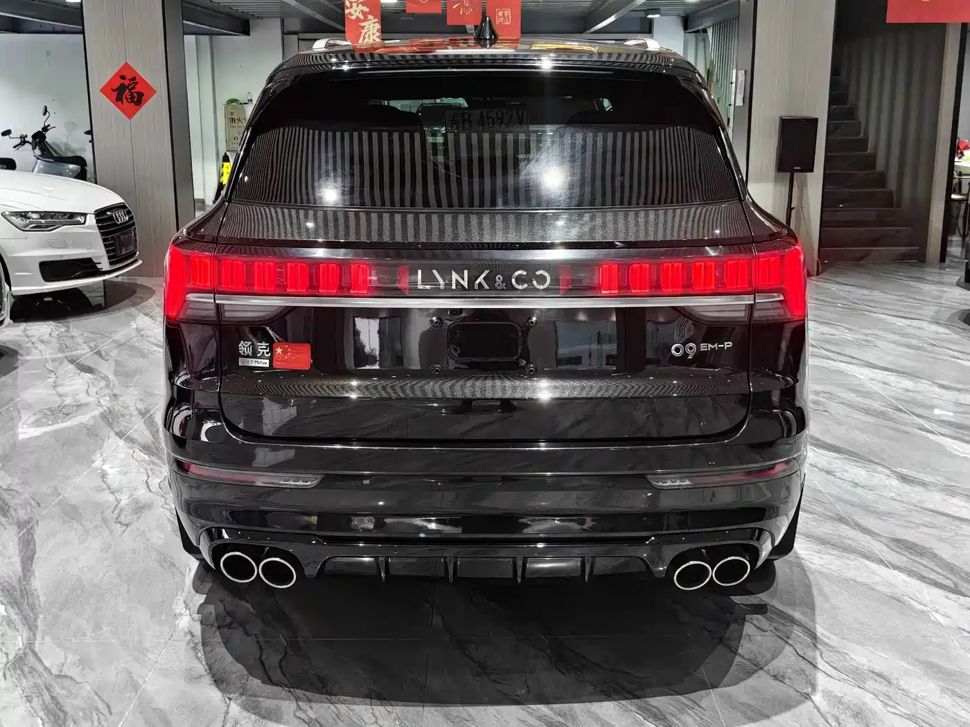 Lynk & Co 09 EM-P 2023 2.0TD EM-P AWD Asian Games Executive Edition 5-Seater фото 7