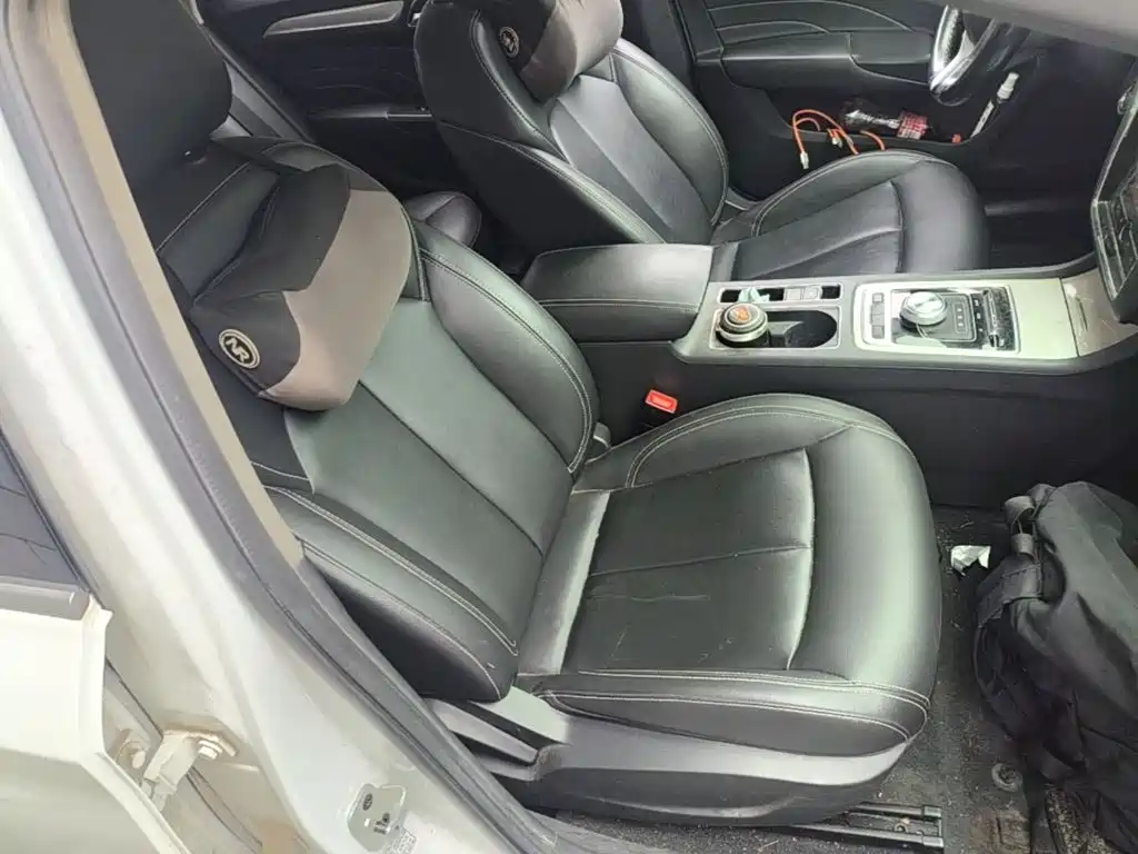 Roewe i6 New Energy 2020 2019 PLUS 50T Internet Glory Flagship Edition