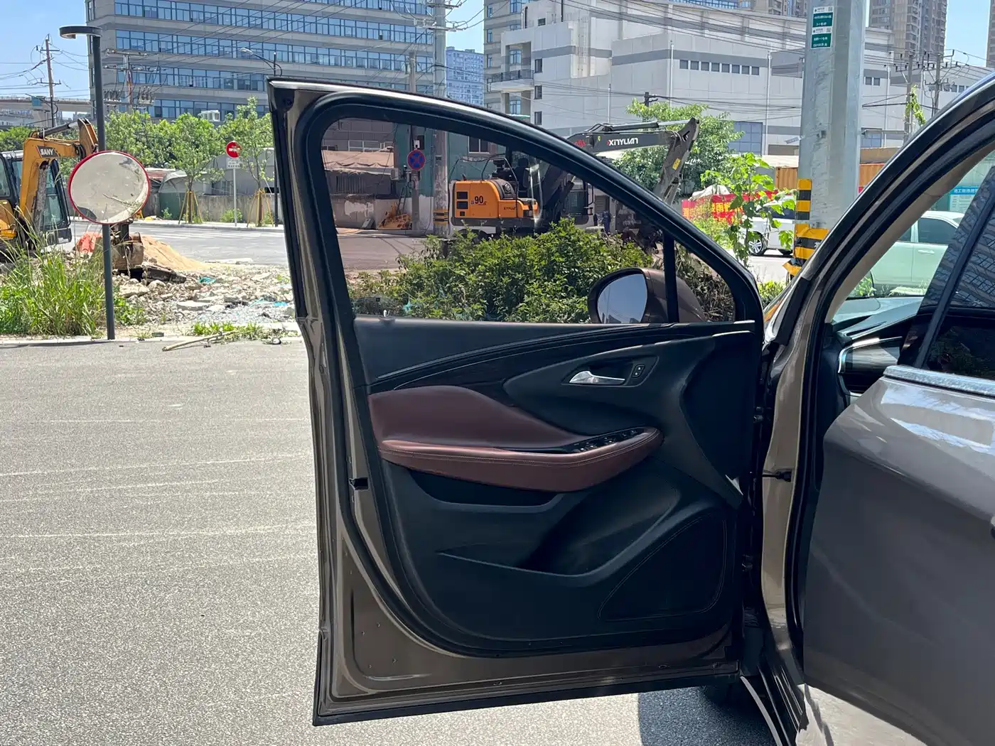 Фото 10 - Buick Envision Plus