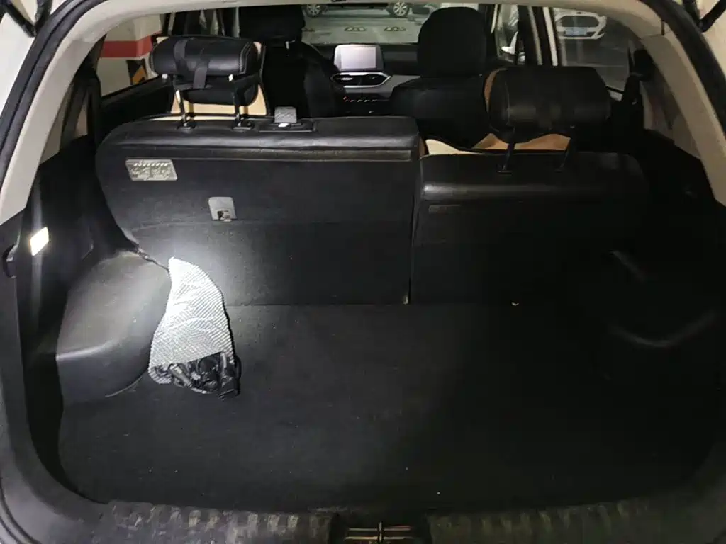 Photo 13 - Baojun 510