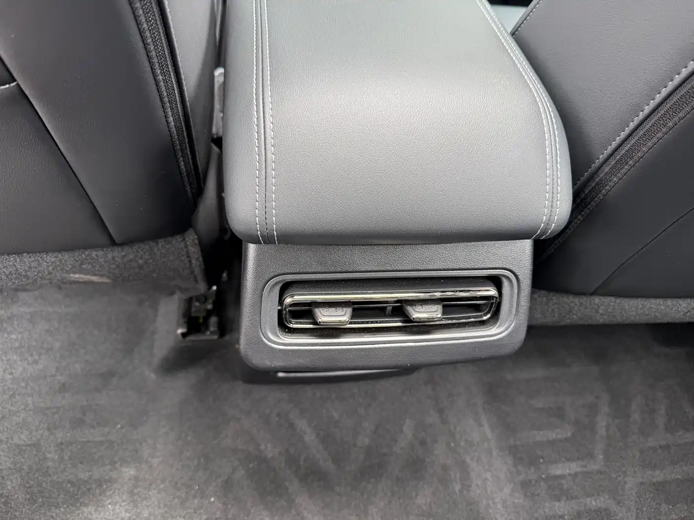 Haval Da Gou 2nd Gen 2023 2.0T 2WD Trendy Off-road Edition Plus фото 13