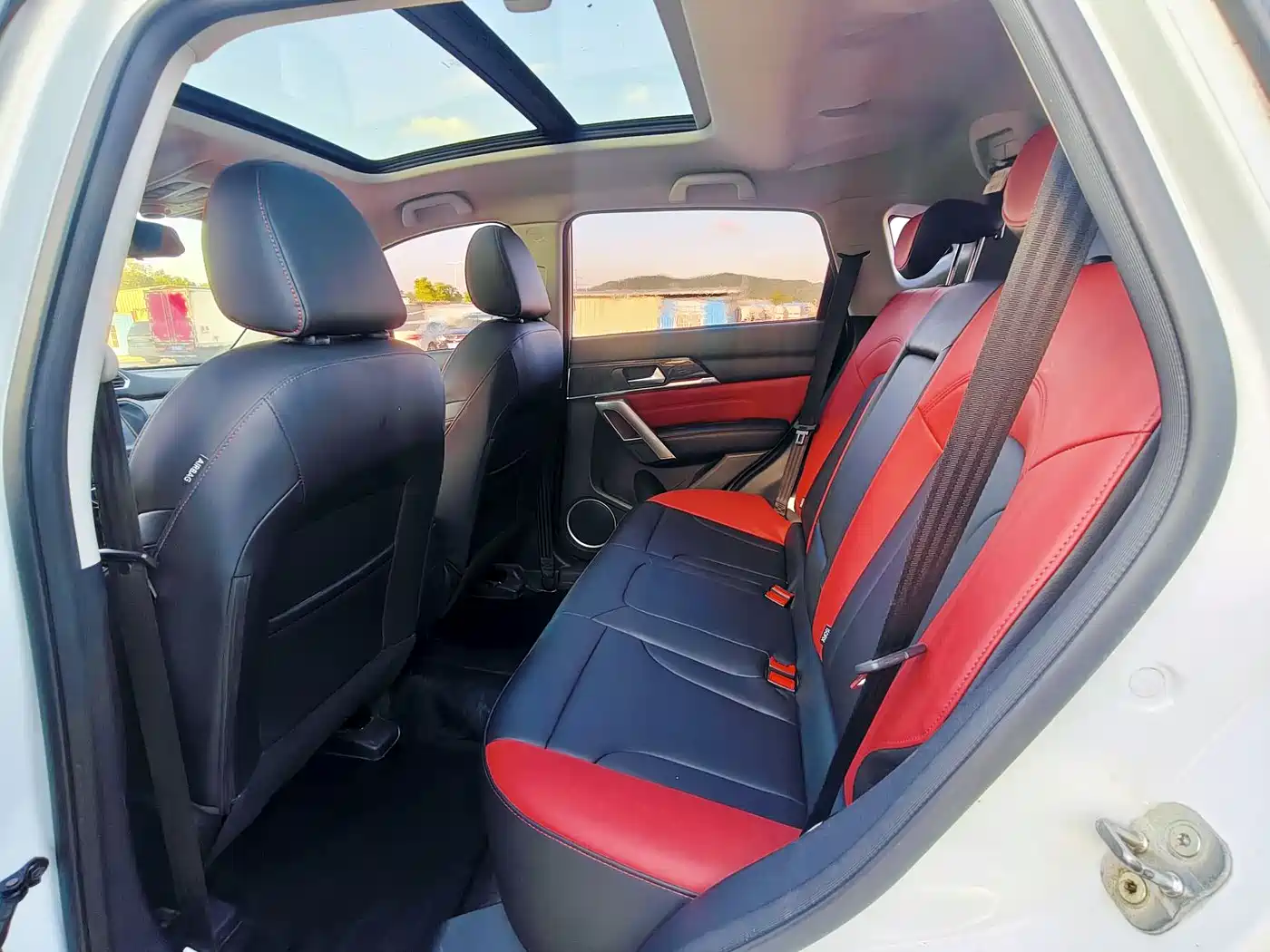 Фото 9 - Haval H2