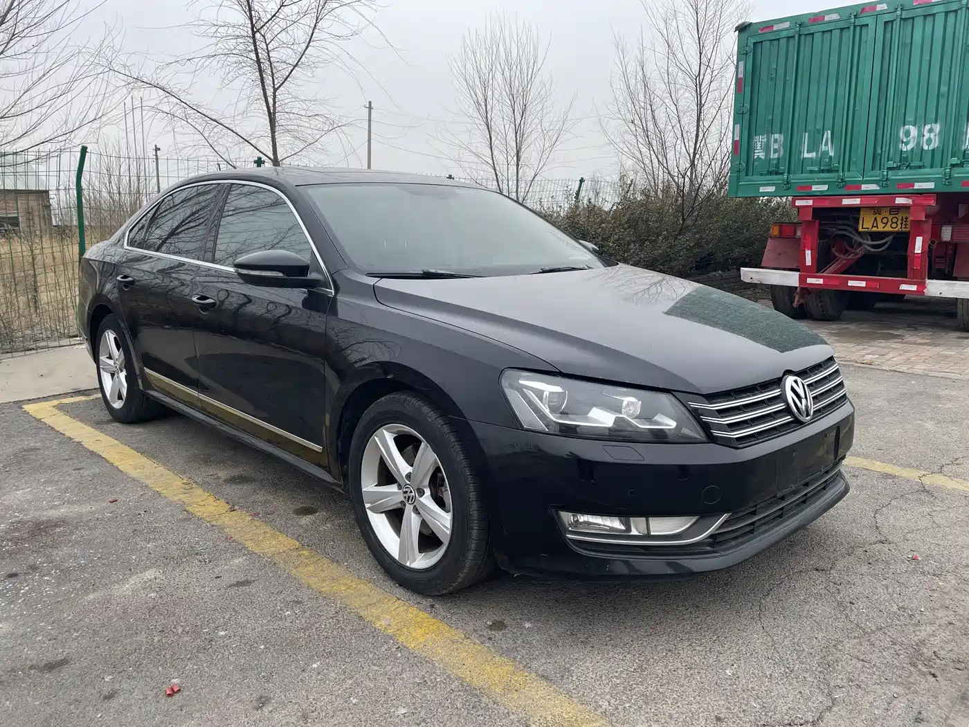 Volkswagen Passat 2014 1.8TSI DSG Executive Edition фото 2