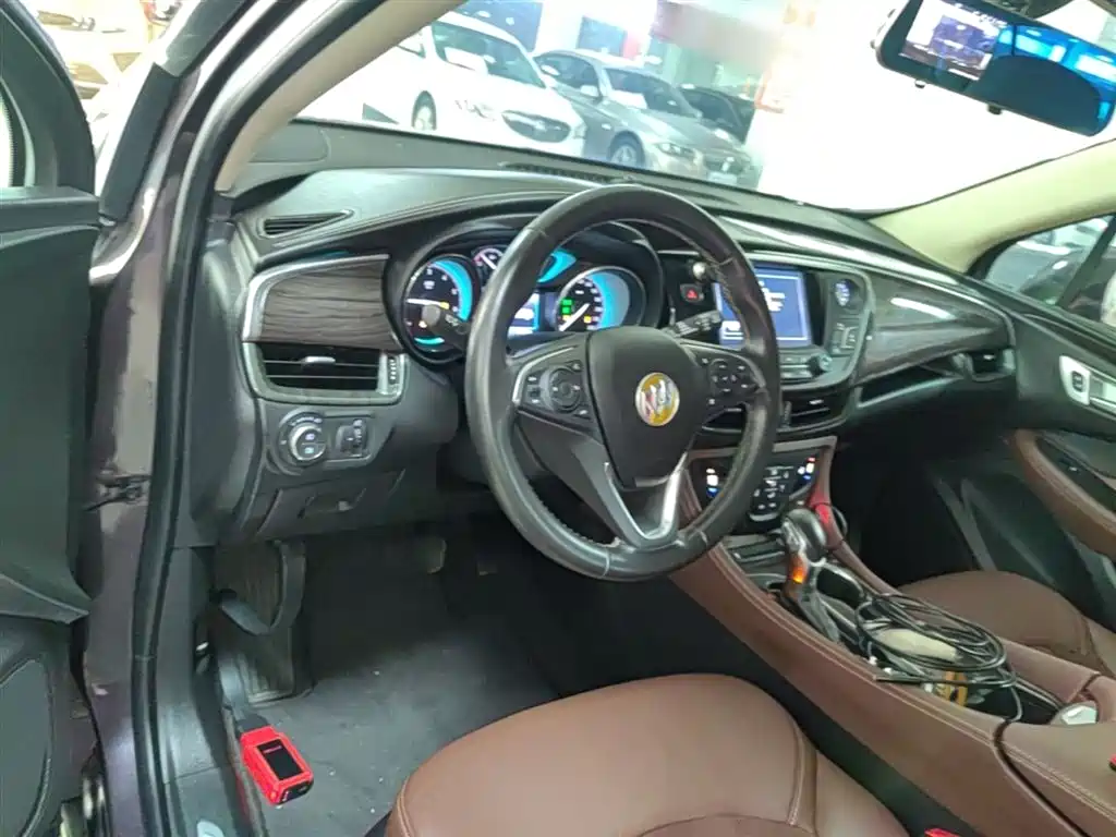 Buick Envision Plus 2017 20T 2WD Luxury фото 10