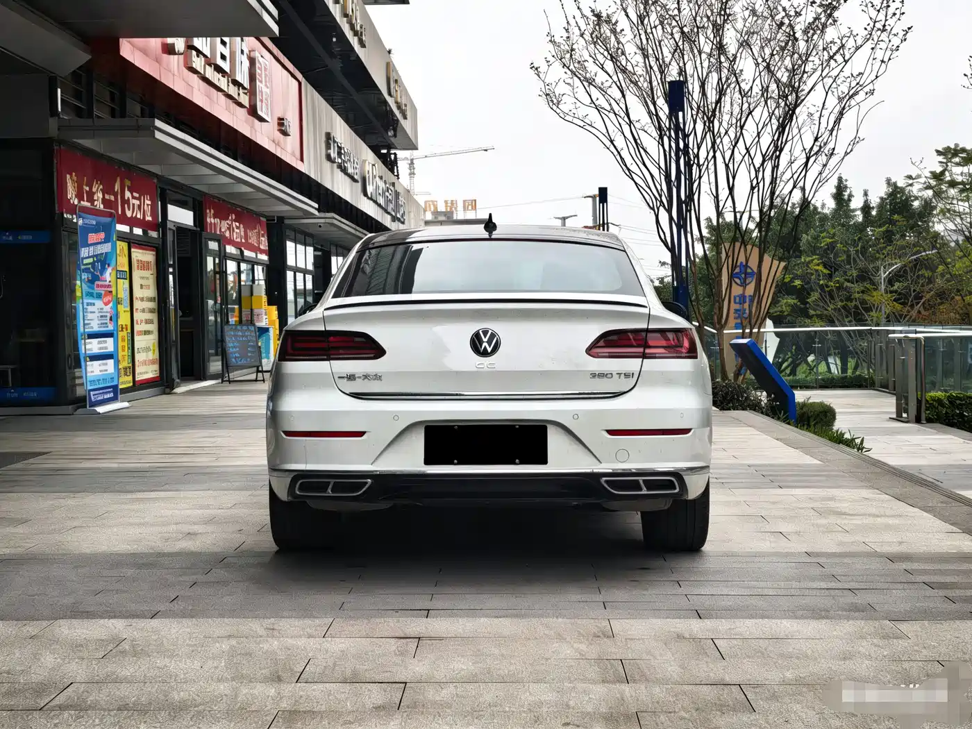 Volkswagen FAW-Volkswagen CC 2023 380TSI Eye-catching Edition фото 5
