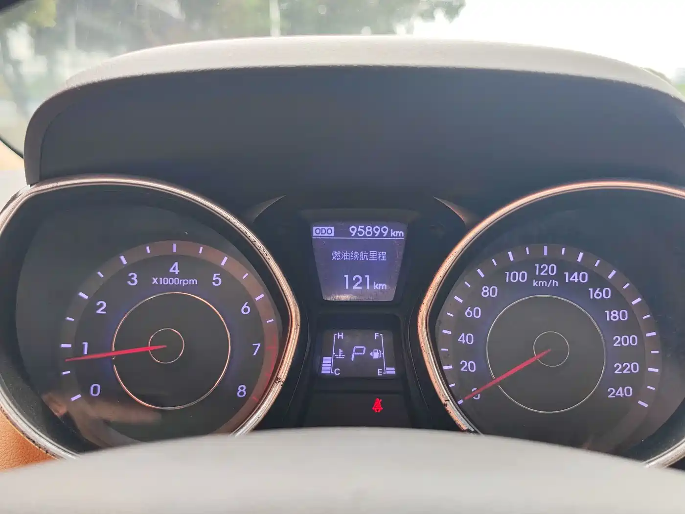 Hyundai Langdong 2013 1.6L Automatic Premium фото 11