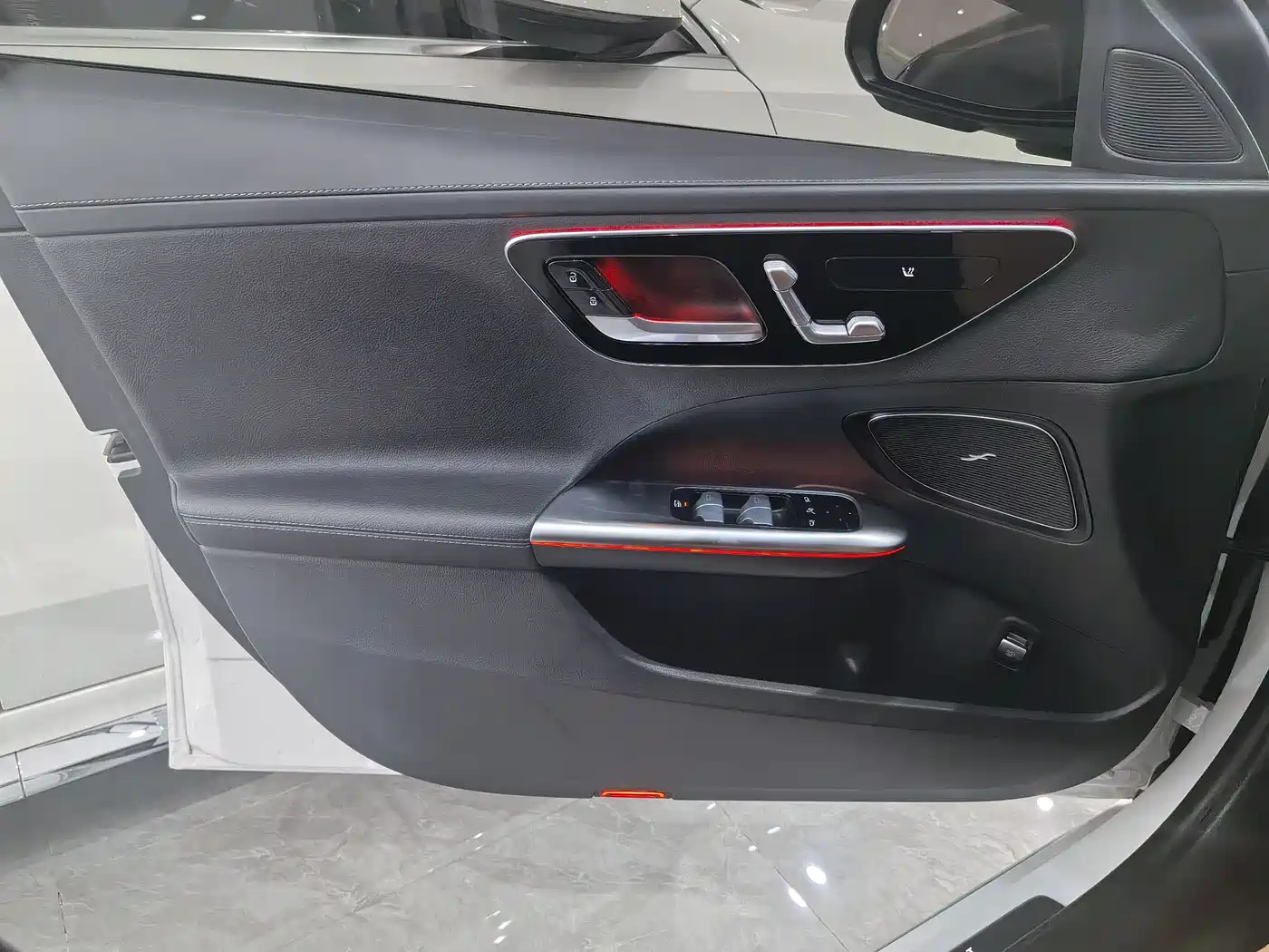 Mercedes-Benz C-Class 2022 C 260 L Sport Edition фото 6