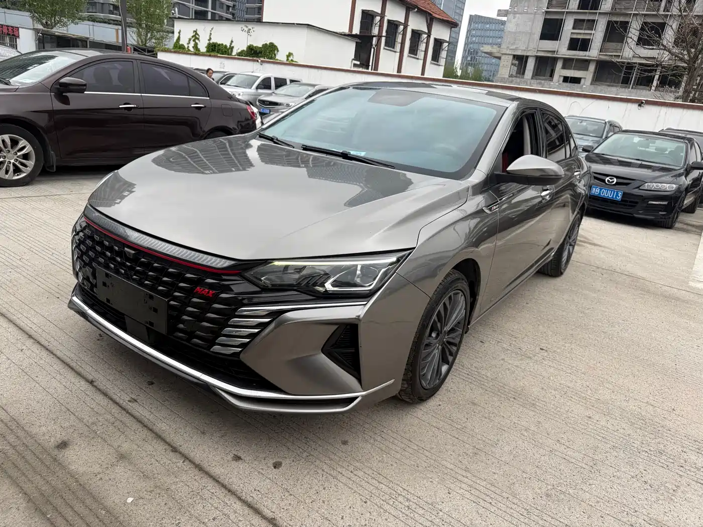 Dongfeng Aeolus Yixuan MAX 2021 2021 1.5T Trendy Dad Edition