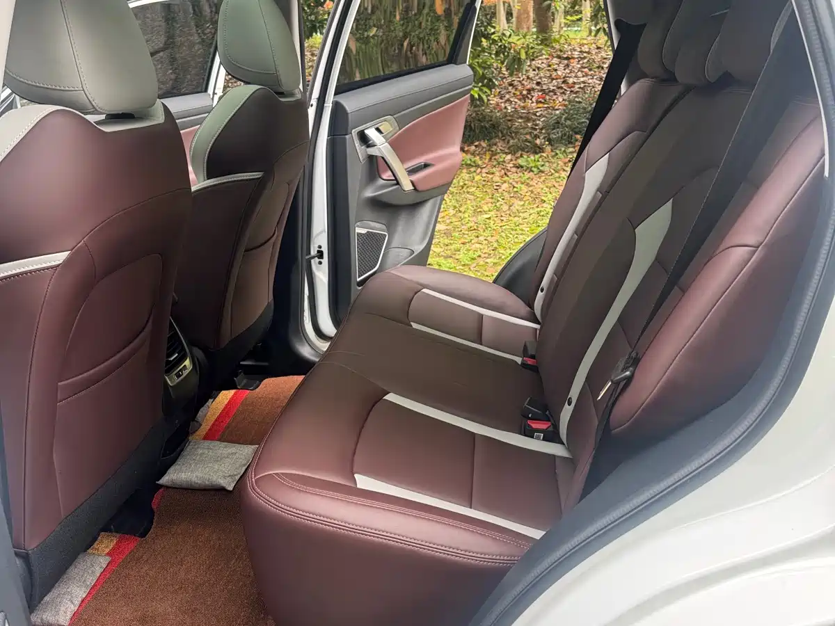 GEELY AUTOMOBILE BOYUE