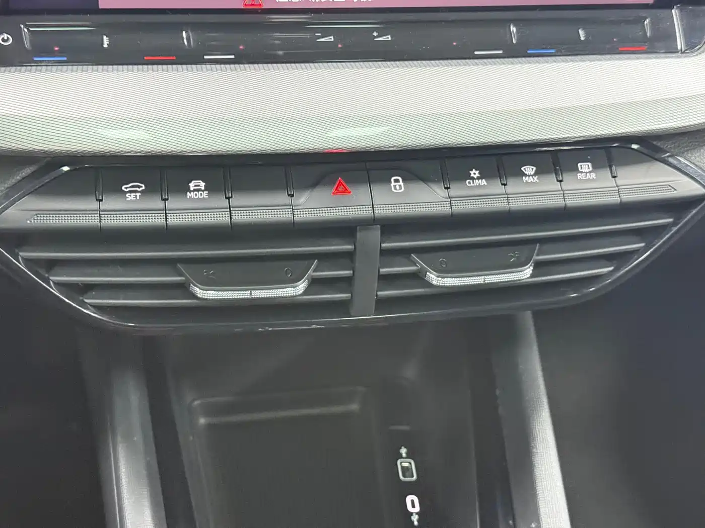 Škoda Octavia 2022 PRO TSI280 Premium Edition фото 10