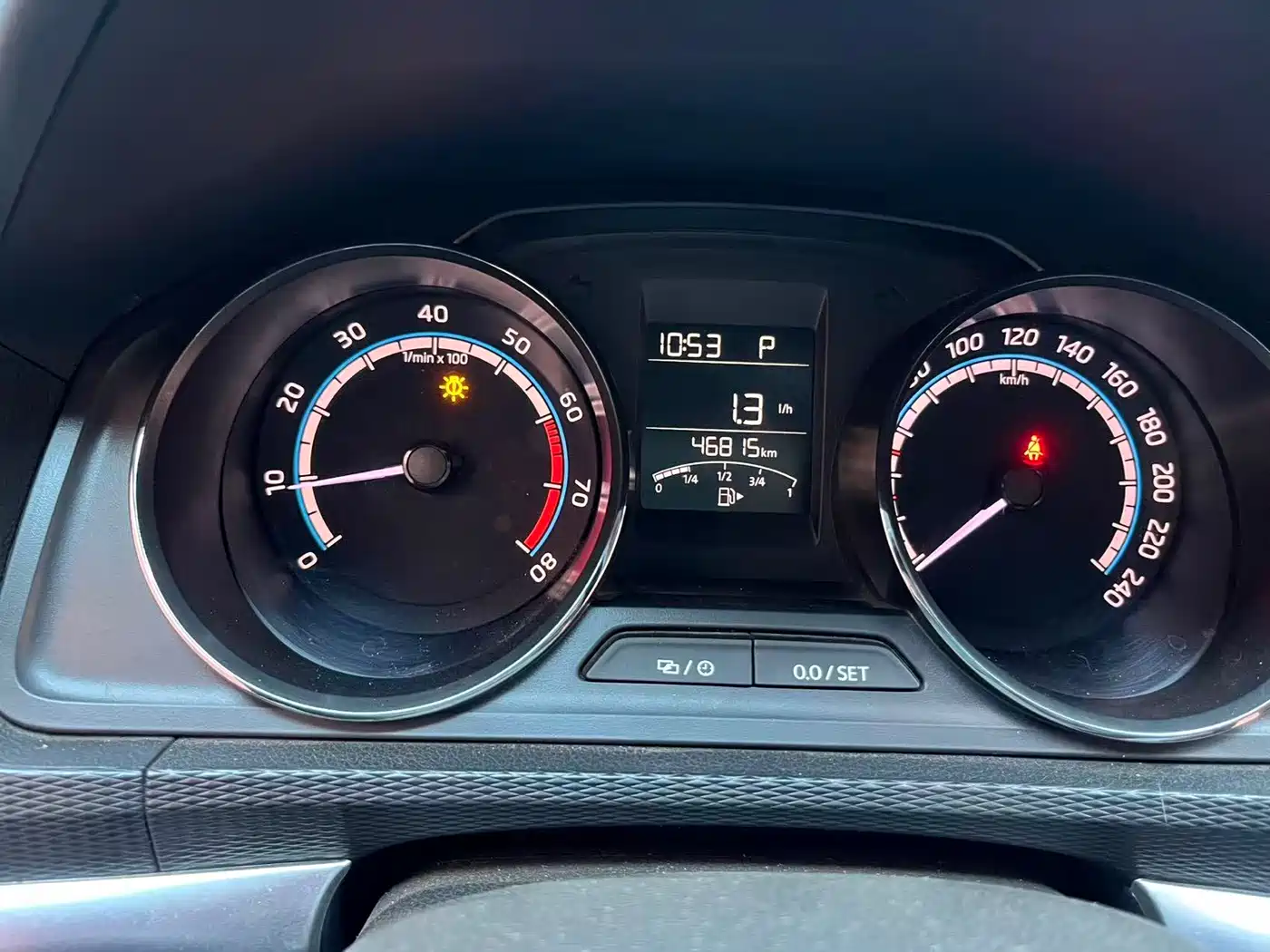 Škoda Kamiq 2023 1.5L Auto Comfort Edition фото 7
