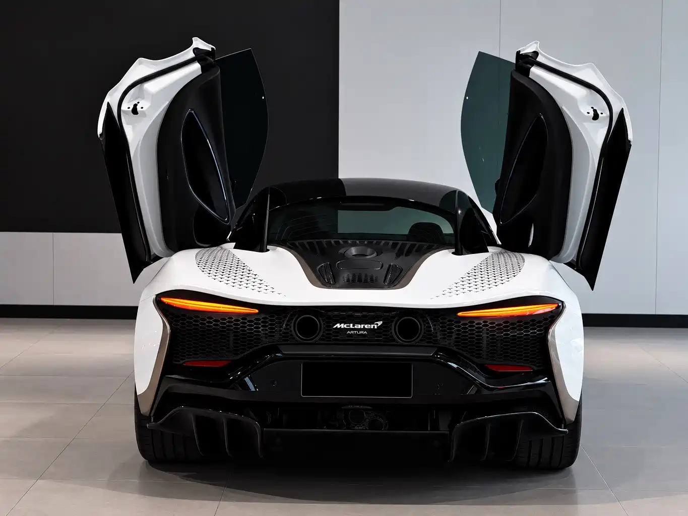 صورة 8 - McLaren Artura