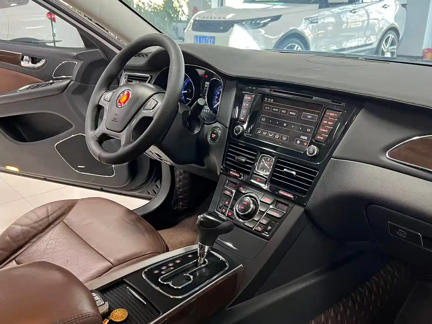 Hongqi H7 2015 2.0T Luxury фото 16